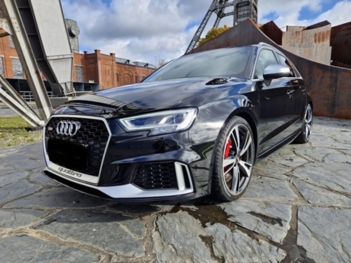 Audi RS3 2.5 TFSI Quattro S tronic